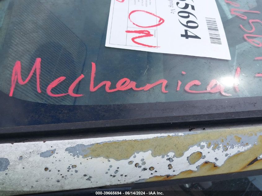 1988 Chevrolet Gmt-400 C1500 VIN: 1GCDC14H3JZ131044 Lot: 39665694