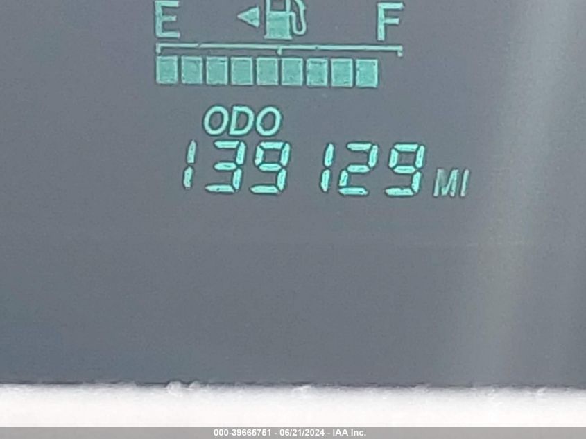 2004 Toyota Prius VIN: JTDKB20U740007177 Lot: 39665751