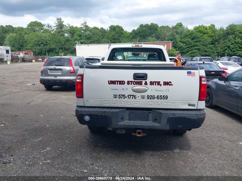 2011 Ford F-250 Xl/Xlt VIN: 1FTBF2A67BEC38505 Lot: 39665778