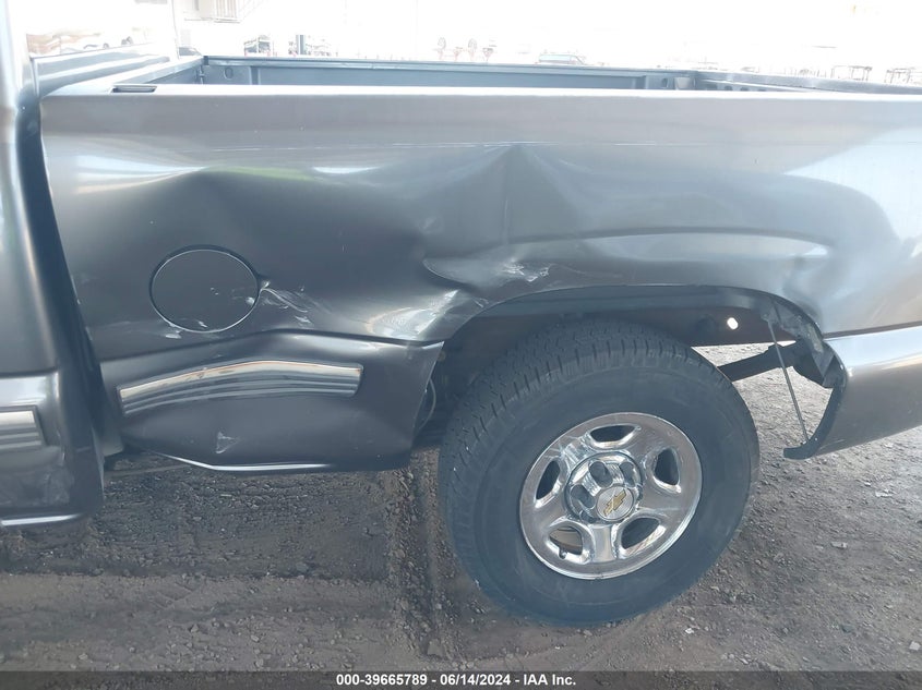 2001 Chevrolet Silverado 1500 Ls VIN: 1GCEC14V31Z126438 Lot: 39665789