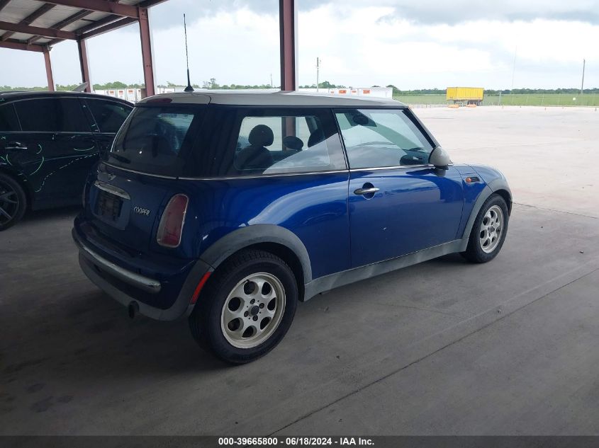 2002 Mini Cooper VIN: WMWRC33422TC30395 Lot: 39665800