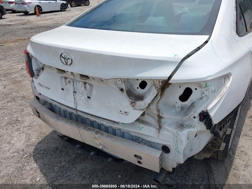 2016 Toyota Camry Le VIN: 4T1BF1FK7GU595515 Lot: 39665805