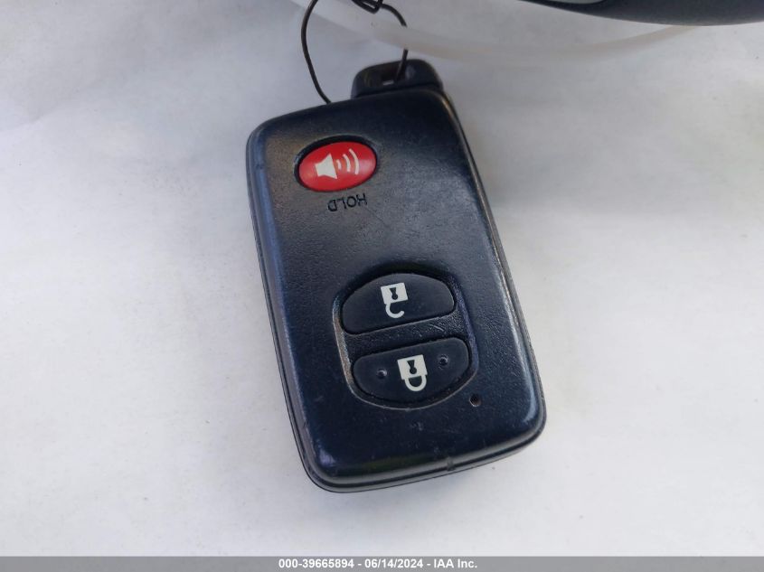 2014 Toyota Prius Two VIN: JTDKN3DUXE1746272 Lot: 39665894