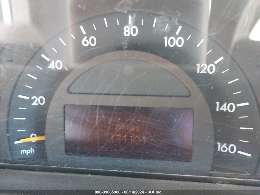 2001 Mercedes-Benz C 240 VIN: WDBRF61J51F081039 Lot: 39665900