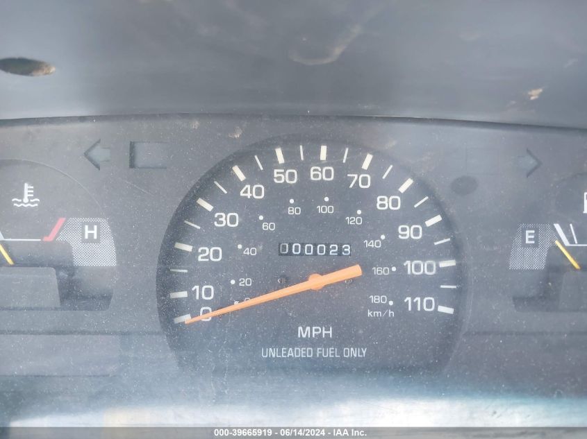 1992 Toyota Pickup 1/2 Ton Sht Wheelbase Dlx VIN: JT4RN81P7N0105337 Lot: 39665919