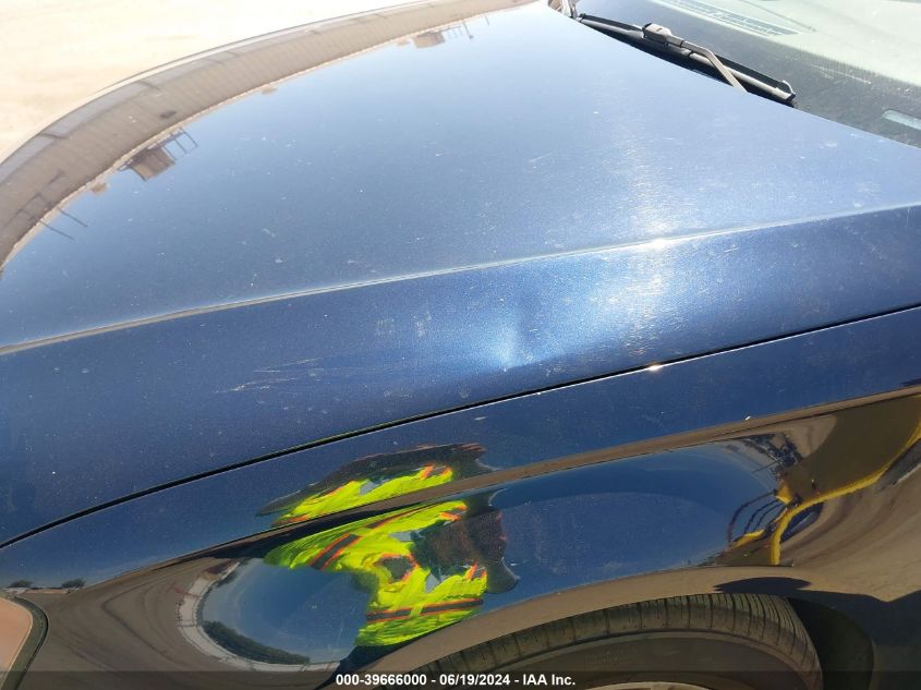 2011 Audi A4 2.0T Premium VIN: WAUAFAFL6BN001697 Lot: 39666000