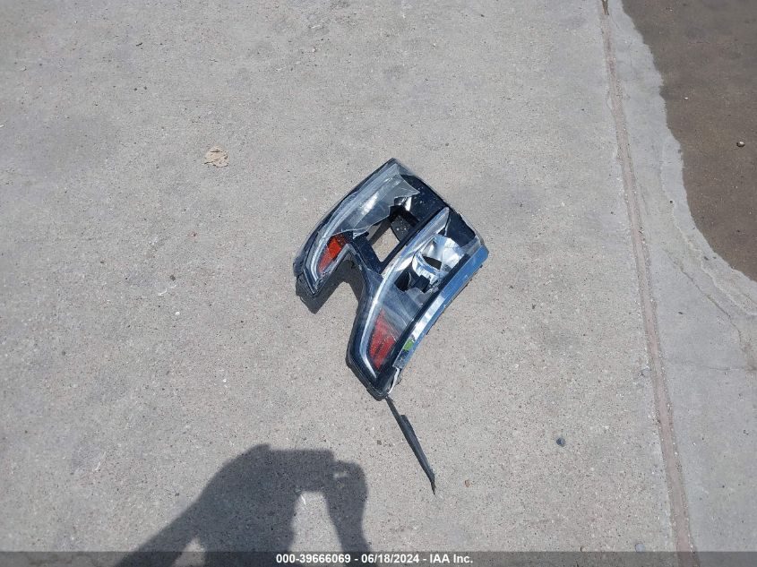 2015 Chevrolet Suburban 1500 Ls VIN: 1GNSCHEC7FR644351 Lot: 39666069