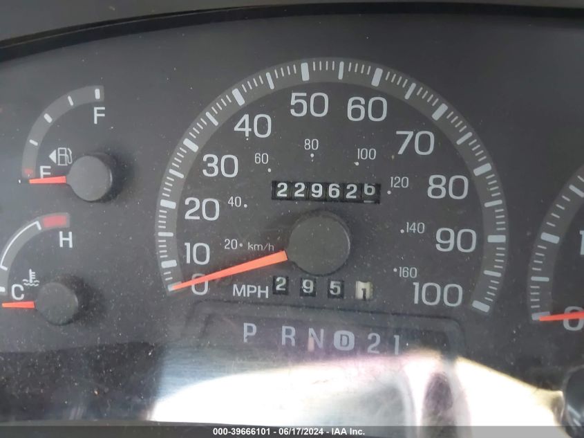 1997 Ford F-150 Lariat/Standard/Xl/Xlt VIN: 1FTDX0767VKA11161 Lot: 39666101