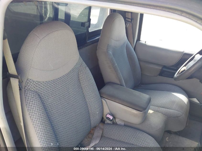 1998 Ford Ranger Splash/Xl/Xlt VIN: 1FTYR10U5WUB04437 Lot: 39666195