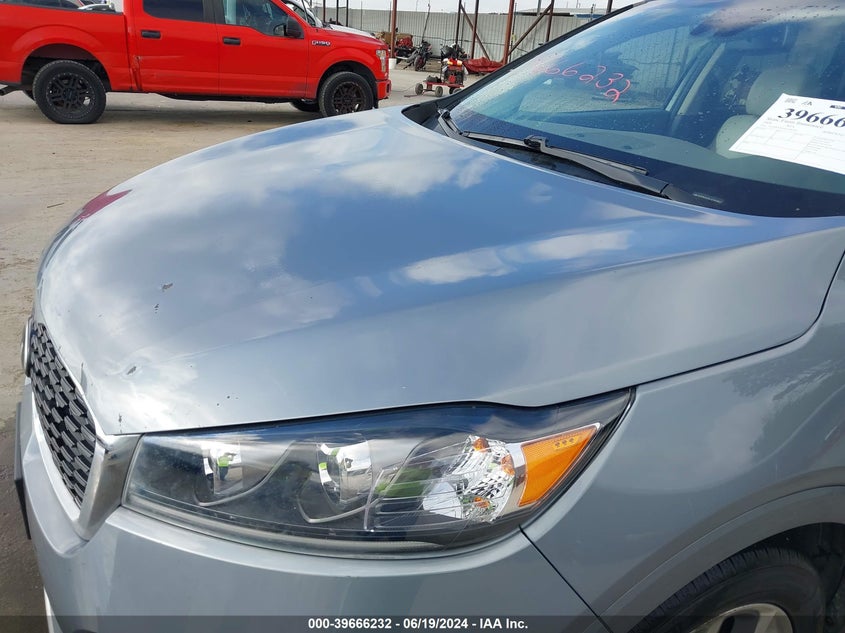 2020 Kia Sorento 3.3L Sx VIN: 5XYPK4A59LG700561 Lot: 39666232