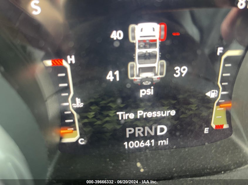 2018 JEEP WRANGLER UNLIMITED SAHARA 4X4 - 1C4HJXEG3JW166588