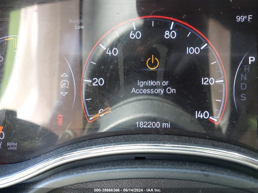 2015 Jeep Grand Cherokee Limited VIN: 1C4RJFBG4FC724573 Lot: 39666366