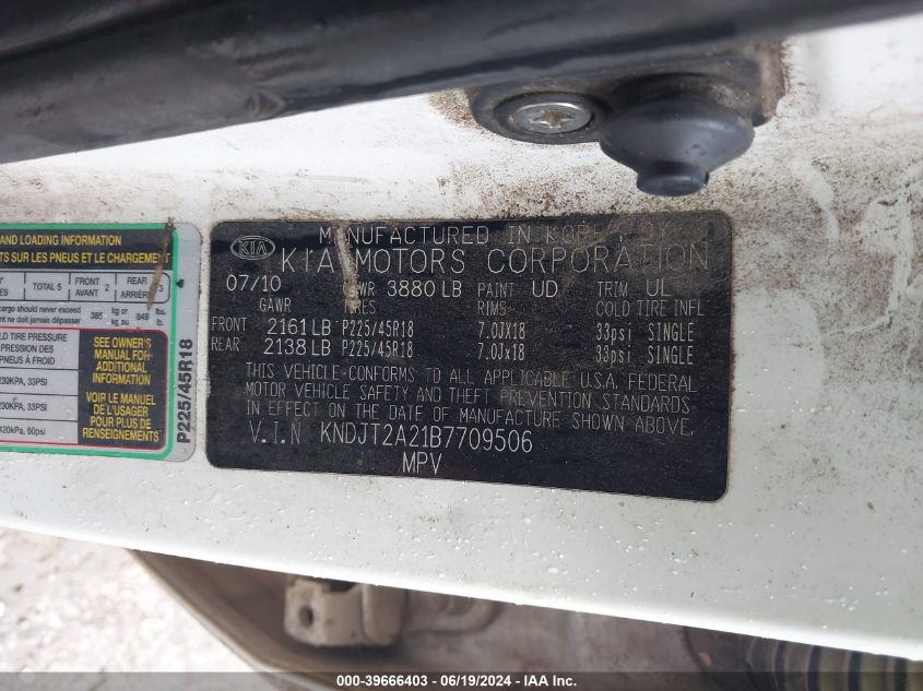2011 Kia Soul +/!/Sport VIN: KNDJT2A21B7709506 Lot: 39666403