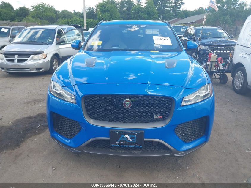 2020 Jaguar F-Pace Svr P550 Awd Automatic VIN: SADCZ2EE8LA621427 Lot: 39666443