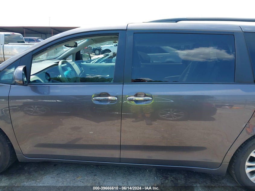 2012 Toyota Sienna Xle V6 8 Passenger VIN: 5TDYK3DC6CS235426 Lot: 39666610