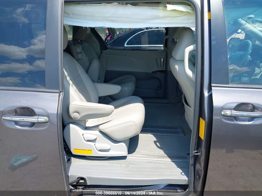 2012 Toyota Sienna Xle V6 8 Passenger VIN: 5TDYK3DC6CS235426 Lot: 39666610