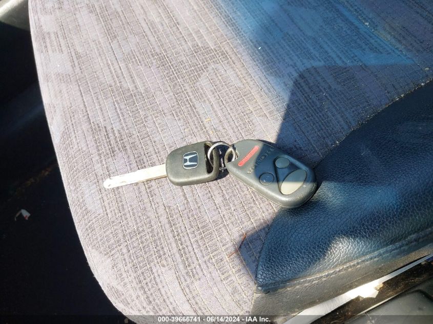 2003 Honda Cr-V Lx VIN: SHSRD68483U103882 Lot: 39666741