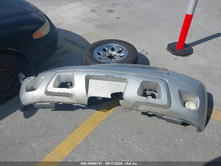 2014 Chevrolet Tahoe Commercial VIN: 1GNLC2E09ER225116 Lot: 39666761