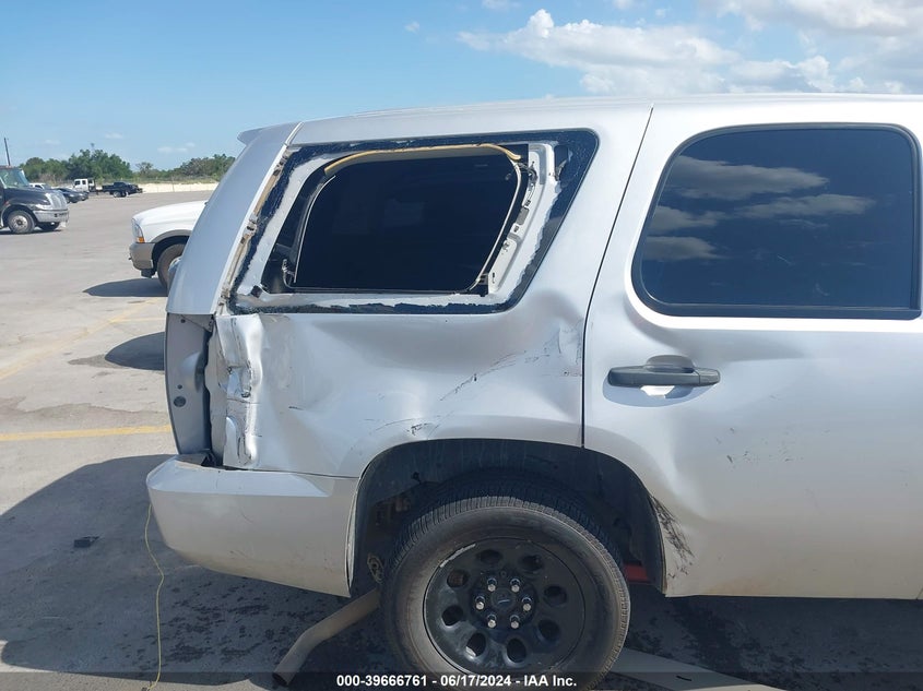 2014 Chevrolet Tahoe Commercial VIN: 1GNLC2E09ER225116 Lot: 39666761