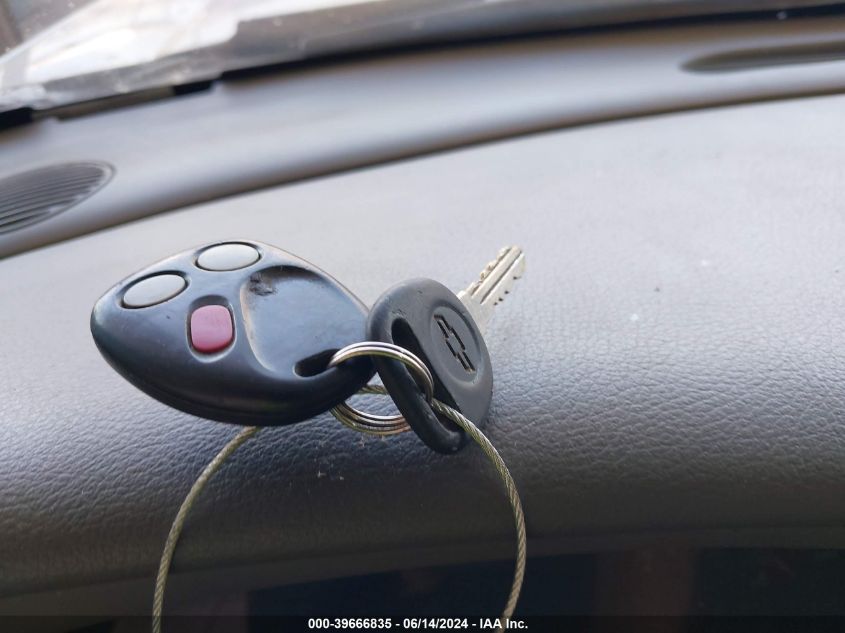 2007 Chevrolet Trailblazer Ls VIN: 1GNDT13S172205988 Lot: 39666835