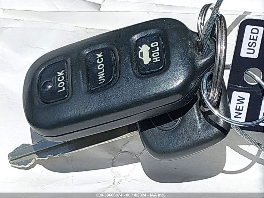 2005 Toyota Camry Le VIN: 4T1BE32K45U989099 Lot: 39666874