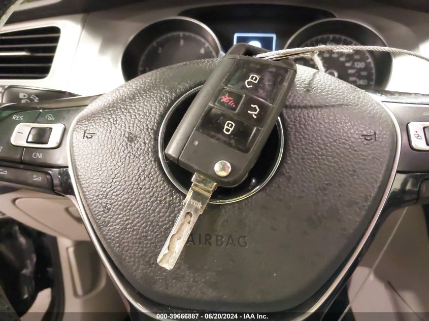 2015 Volkswagen Golf Tdi S 4-Door VIN: 3VWRA7AU3FM064437 Lot: 39666887