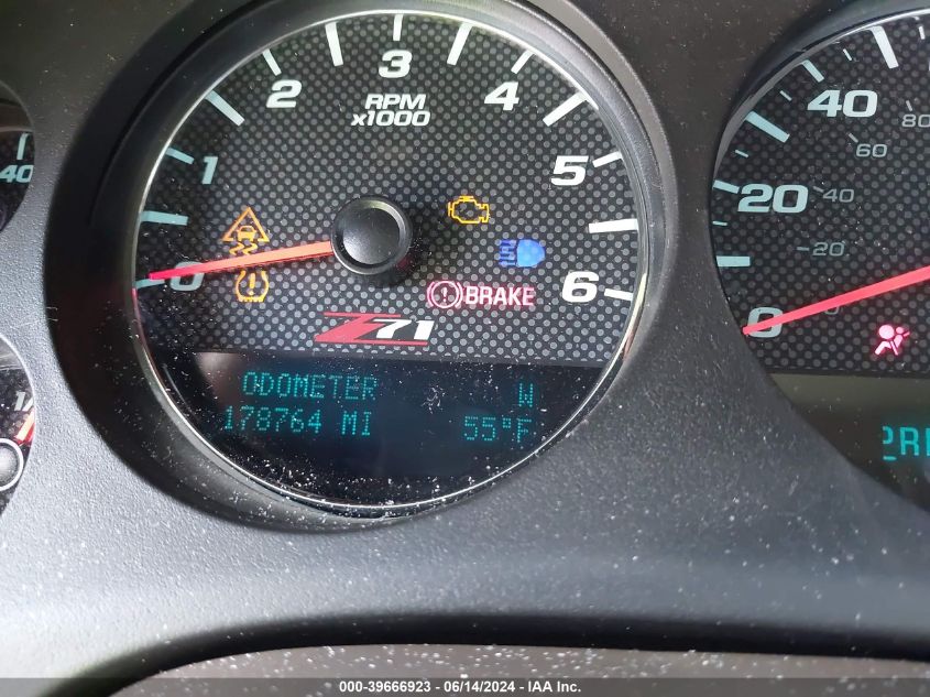 2011 Chevrolet Tahoe Lt VIN: 1GNSCBE07BR320314 Lot: 39666923