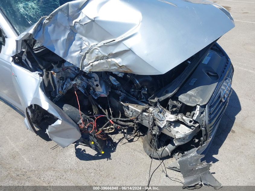 2019 Audi A4 45 Premium VIN: WAUENAF47KA060729 Lot: 39666948