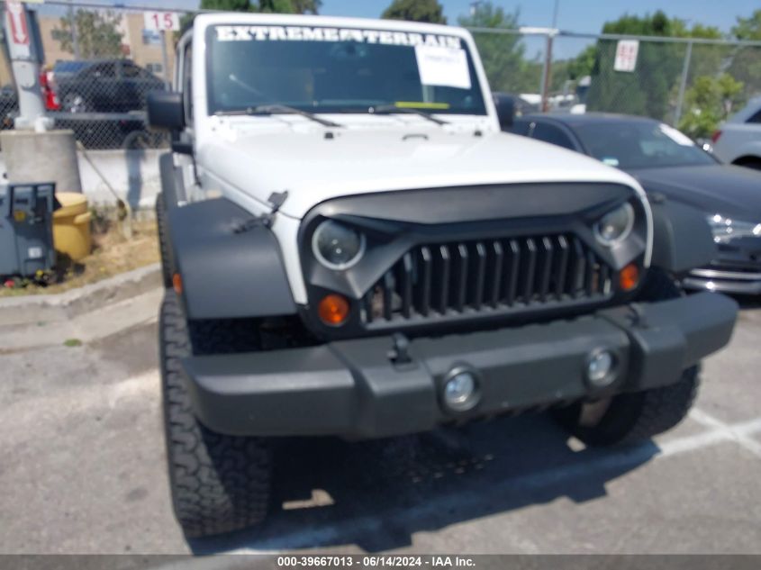 2013 Jeep Wrangler Unlimited Sport VIN: 1C4BJWDG1DL702865 Lot: 39667013