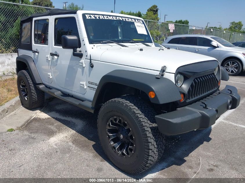 2013 Jeep Wrangler Unlimited Sport VIN: 1C4BJWDG1DL702865 Lot: 39667013