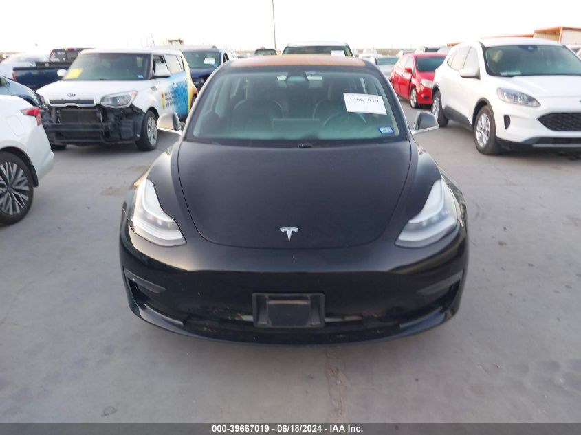 2018 Tesla Model 3 Long Range/Mid Range VIN: 5YJ3E1EA4JF004948 Lot: 39667019