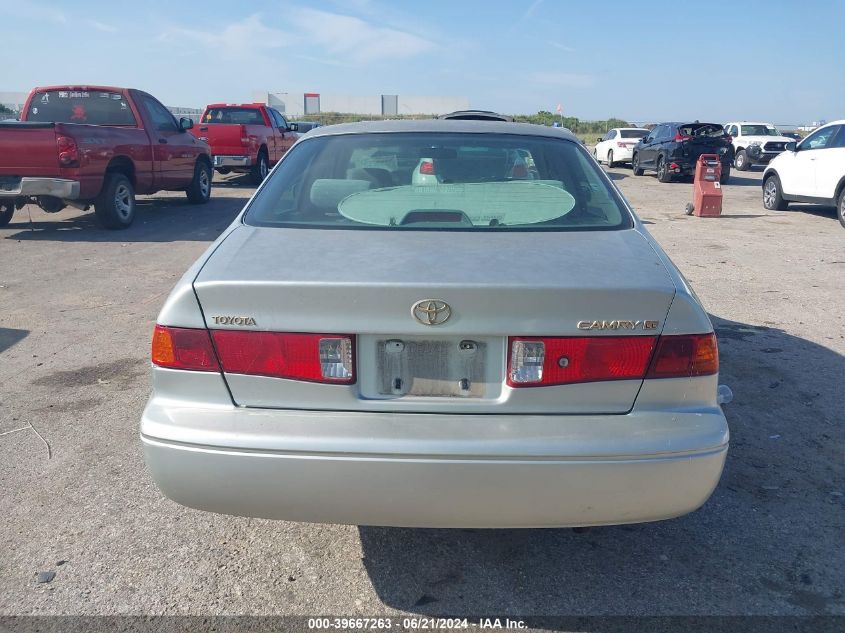 2000 Toyota Camry Ce/Le/Xle VIN: JT2BG22K6Y0406108 Lot: 39667263