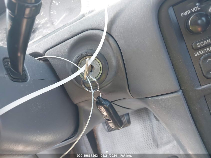 2000 Toyota Camry Ce/Le/Xle VIN: JT2BG22K6Y0406108 Lot: 39667263