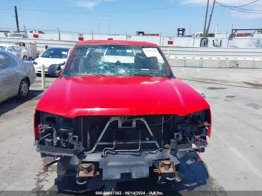 2005 Chevrolet Silverado VIN: 2GCEC13C651147718 Lot: 39667362