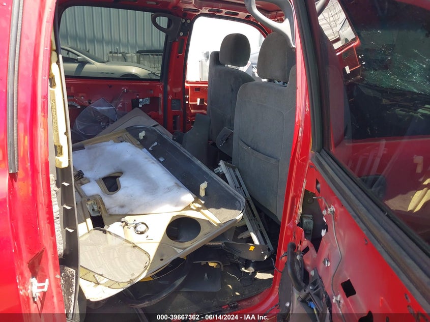 2005 Chevrolet Silverado VIN: 2GCEC13C651147718 Lot: 39667362