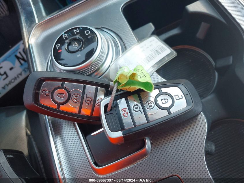 2024 Ford Edge Titanium VIN: 2FMPK4K96RBA36925 Lot: 39667397