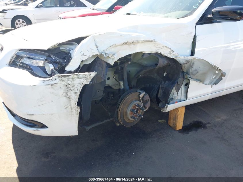 2020 Chrysler 300 Touring VIN: 2C3CCAAG8LH242092 Lot: 39667464