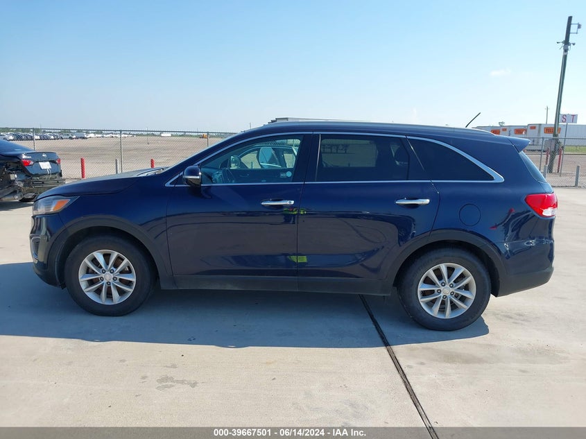 2018 Kia Sorento 3.3L Lx VIN: 5XYPG4A5XJG372663 Lot: 39667501