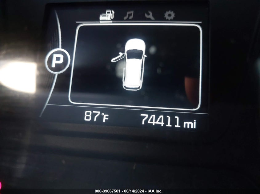 2018 Kia Sorento 3.3L Lx VIN: 5XYPG4A5XJG372663 Lot: 39667501