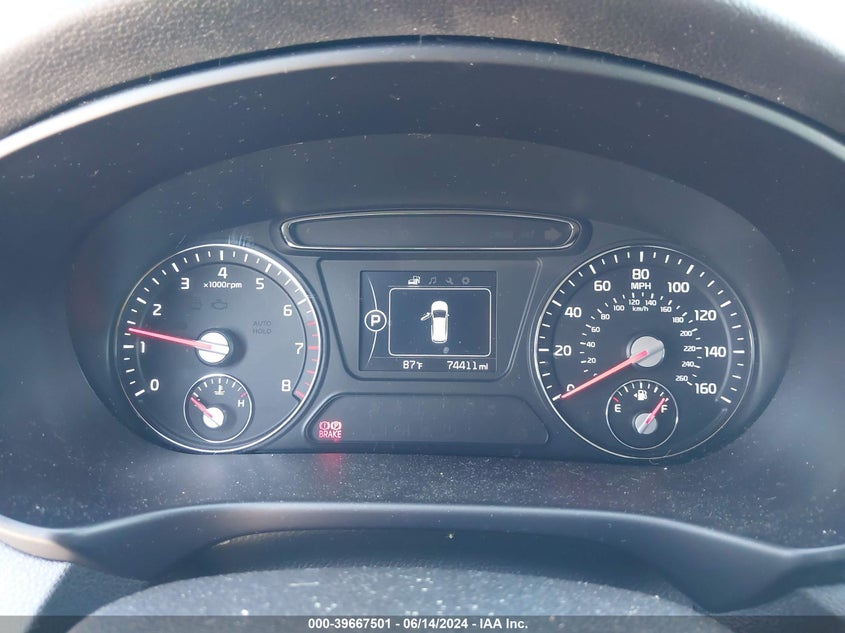 2018 Kia Sorento 3.3L Lx VIN: 5XYPG4A5XJG372663 Lot: 39667501