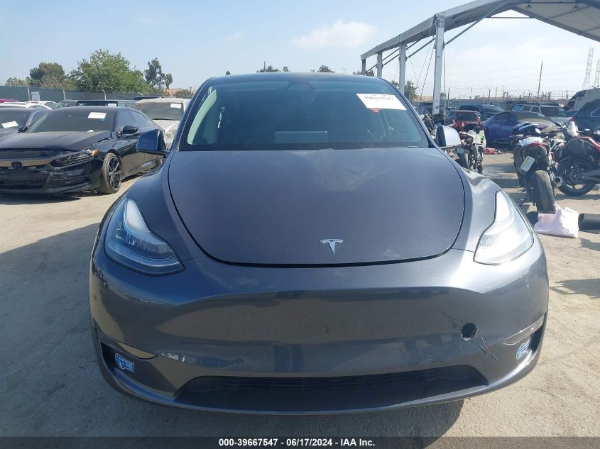 2021 Tesla Model Y Long Range Dual Motor All-Wheel Drive VIN: 5YJYGDEE2MF079592 Lot: 39667547