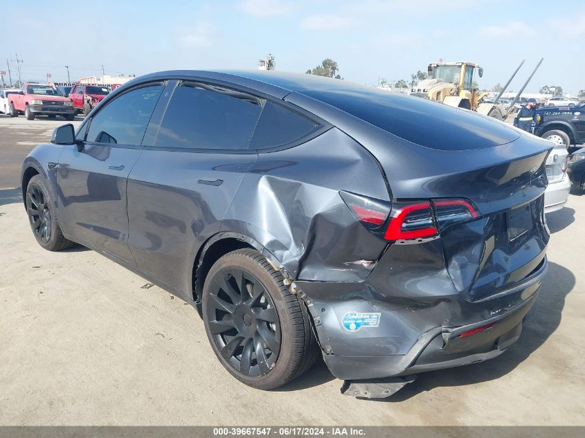 2021 Tesla Model Y Long Range Dual Motor All-Wheel Drive VIN: 5YJYGDEE2MF079592 Lot: 39667547