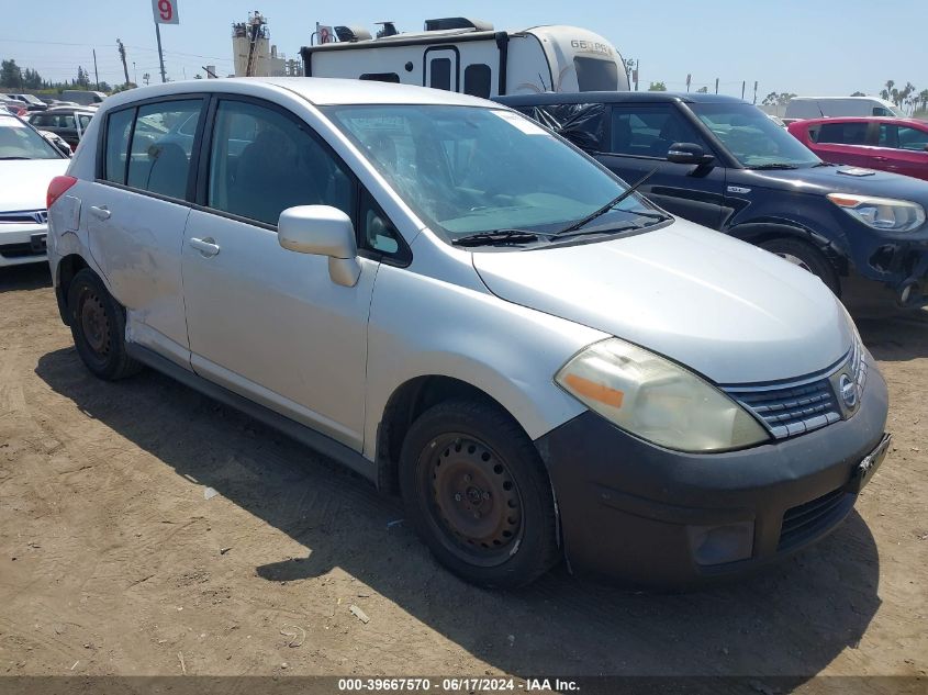 2009 Nissan Versa 1.8S VIN: 3N1BC13E79L400797 Lot: 39667570