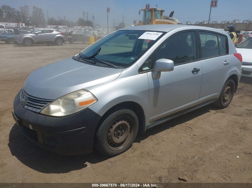 2009 Nissan Versa 1.8S VIN: 3N1BC13E79L400797 Lot: 39667570