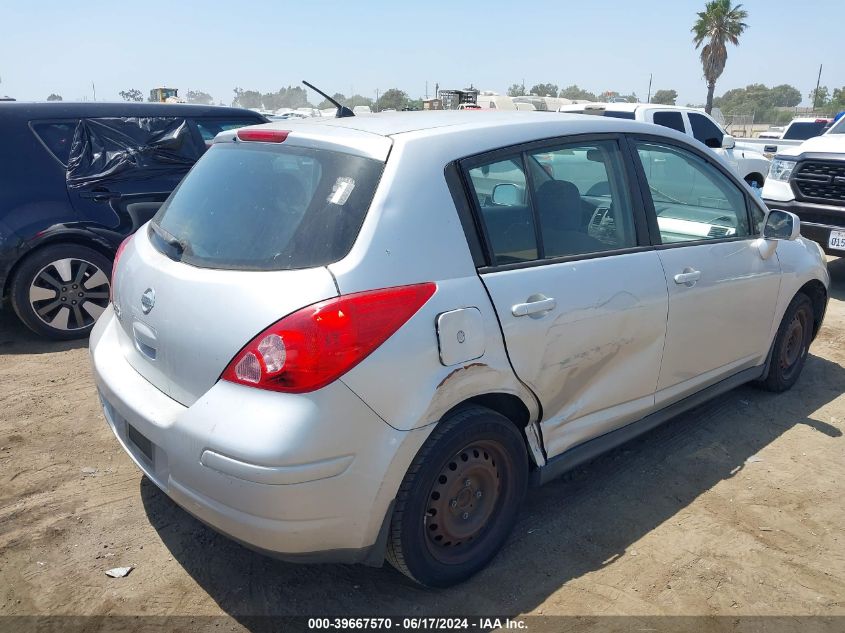 2009 Nissan Versa 1.8S VIN: 3N1BC13E79L400797 Lot: 39667570