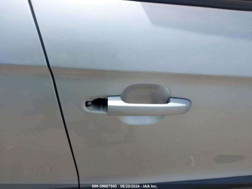 2011 Kia Soul + VIN: KNDJT2A24B7711427 Lot: 39667580