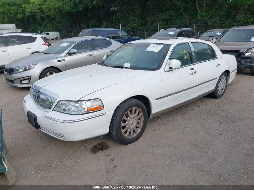 2007 Lincoln Town Car Signature VIN: 1LNHM81VX7Y602928 Lot: 39667625