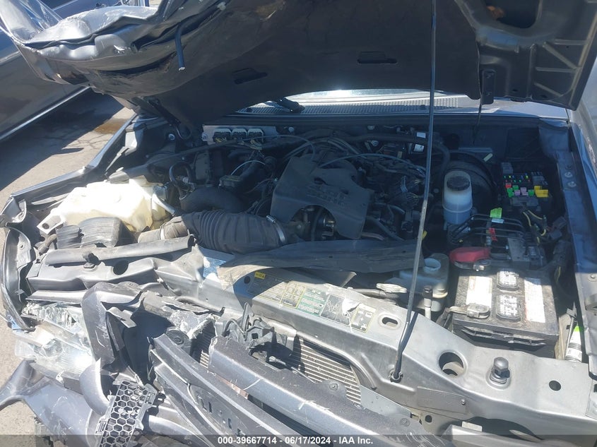 2011 Ford Ranger Super Cab VIN: 1FTLR4FE3BPA06897 Lot: 39667714