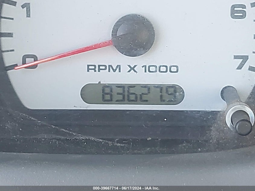 2011 Ford Ranger Super Cab VIN: 1FTLR4FE3BPA06897 Lot: 39667714