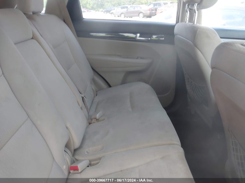 2011 Kia Sorento Lx VIN: 5XYKT4A12BG051334 Lot: 39667717
